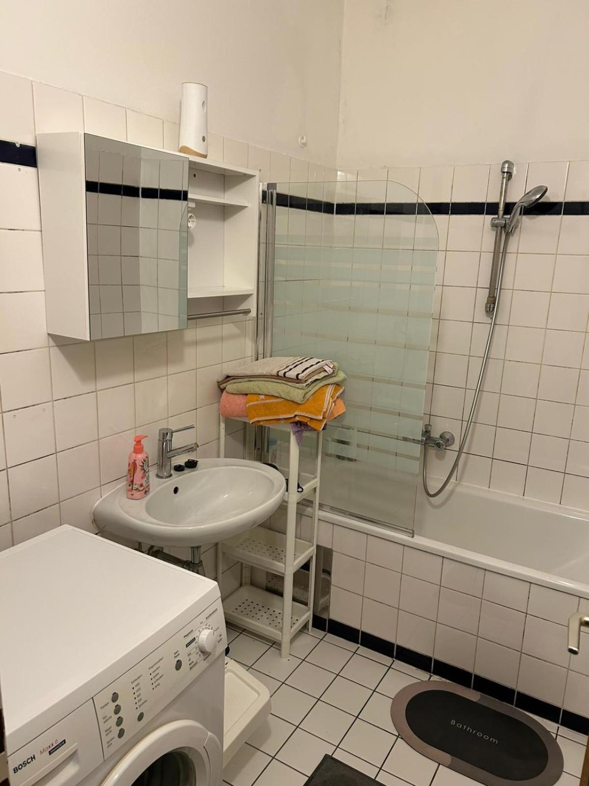 20 Min From The Center Apartment *